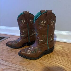 Shyanne cowgirl boots with embroidery - toddler girl size 9